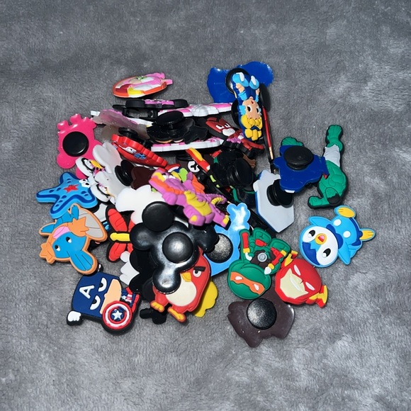 Assorted Croc Jitbitz - Picture 5 of 5